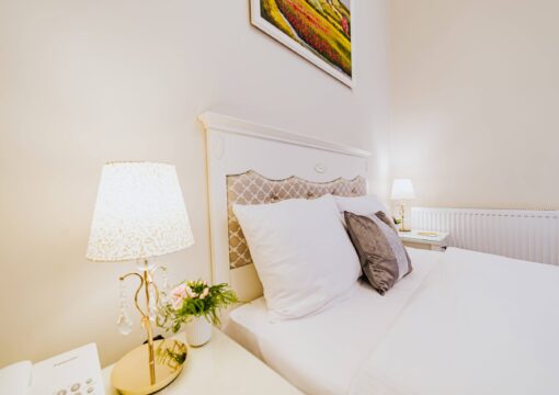 POKÓJ JEDNOOSOBOWY QUEEN POKÓJ JEDNOOSOBOWY QUEEN