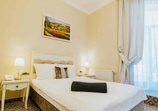 POKÓJ JEDNOOSOBOWY QUEEN POKÓJ JEDNOOSOBOWY QUEEN